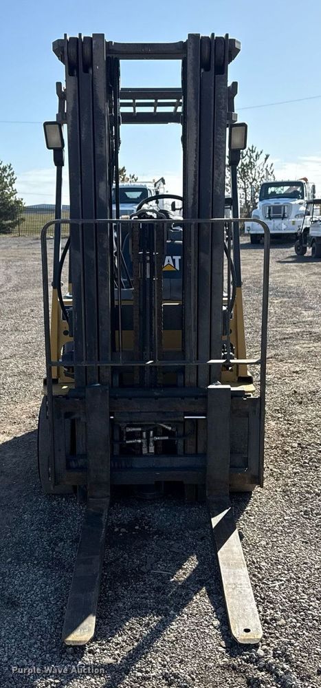 image for item EG2618 1997 Caterpillar GC25 forklift