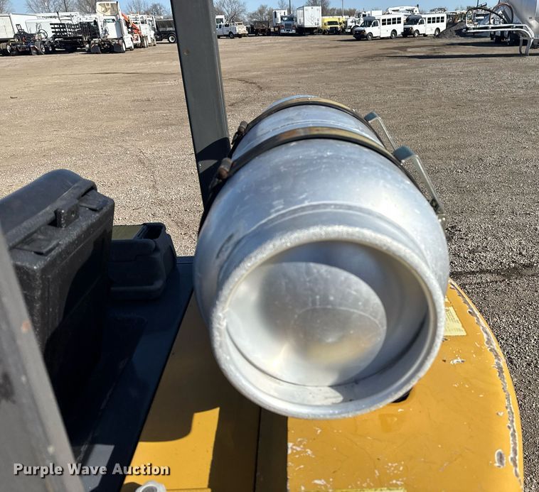 image for item EG2618 1997 Caterpillar GC25 forklift