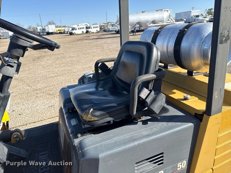 image for item EG2618 1997 Caterpillar GC25 forklift