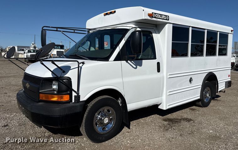 image for item EG2627 2007 Chevrolet Express school bus