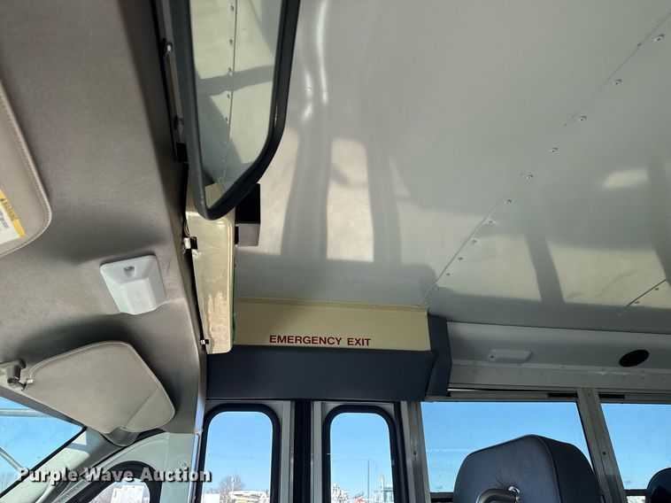 image for item EG2627 2007 Chevrolet Express school bus