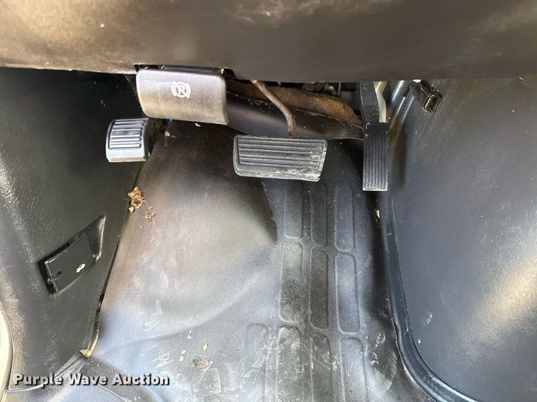 image for item EG2627 2007 Chevrolet Express school bus