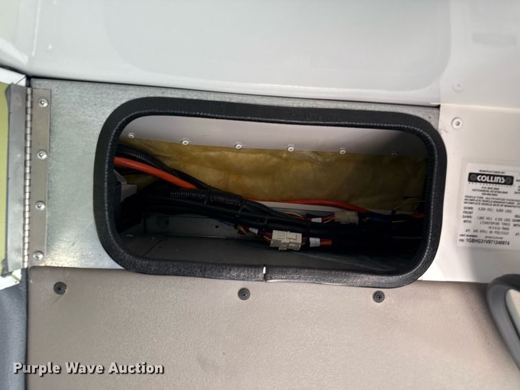 image for item EG2627 2007 Chevrolet Express school bus