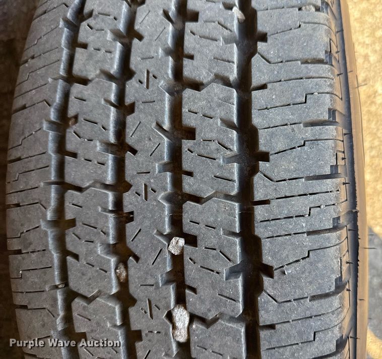 image for item EG2627 2007 Chevrolet Express school bus