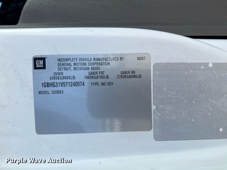 image for item EG2627 2007 Chevrolet Express school bus