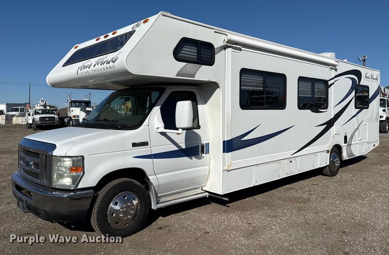 image for item EG2628 2008 Ford E450 Super Duty RV