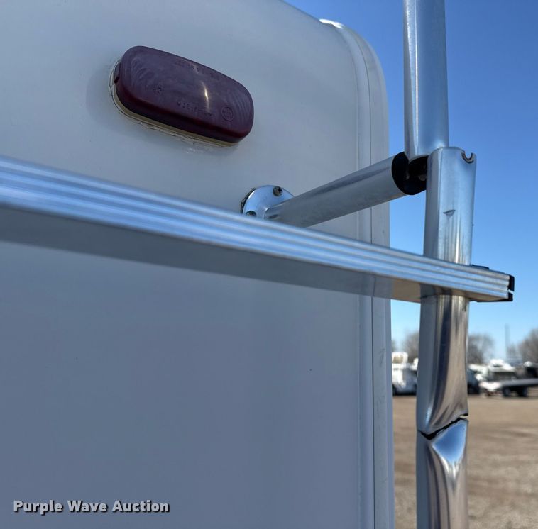 image for item EG2628 2008 Ford E450 Super Duty RV