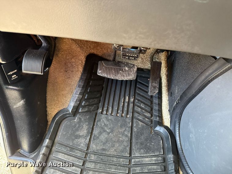 image for item EG2628 2008 Ford E450 Super Duty RV