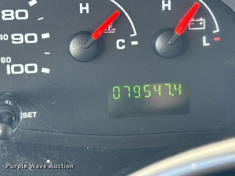 image for item EG2628 2008 Ford E450 Super Duty RV