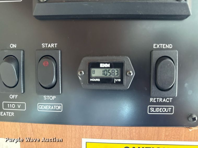 image for item EG2628 2008 Ford E450 Super Duty RV