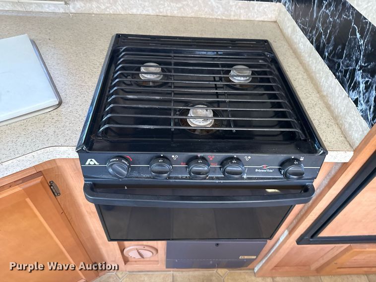 image for item EG2628 2008 Ford E450 Super Duty RV