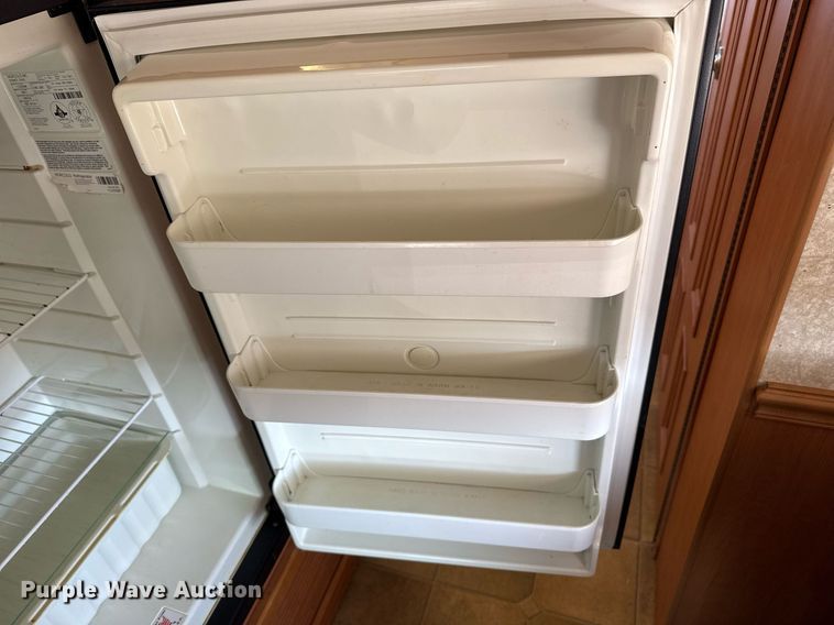 image for item EG2628 2008 Ford E450 Super Duty RV