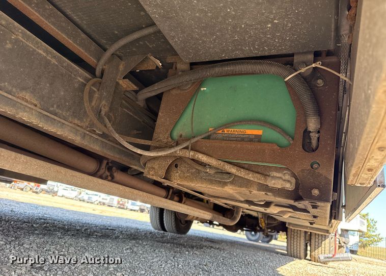 image for item EG2628 2008 Ford E450 Super Duty RV