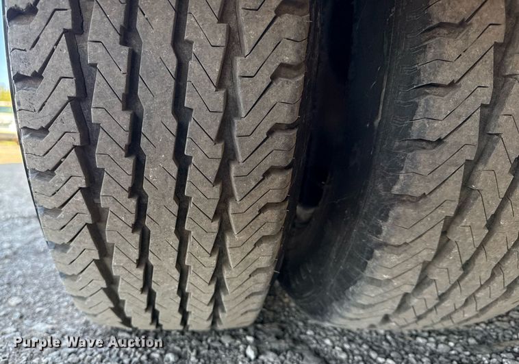 image for item EG2628 2008 Ford E450 Super Duty RV