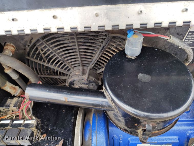 image for item EH0198 Palfinger PRC 60 air compressor