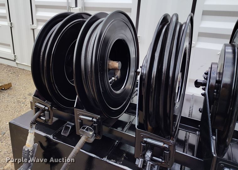 image for item EH0199 Fuel and lube station