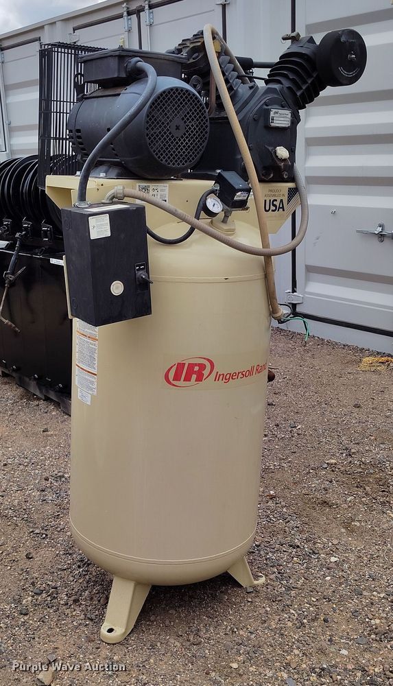 image for item EH0208 Ingersoll Rand  2475N7.5 TSC air compressor