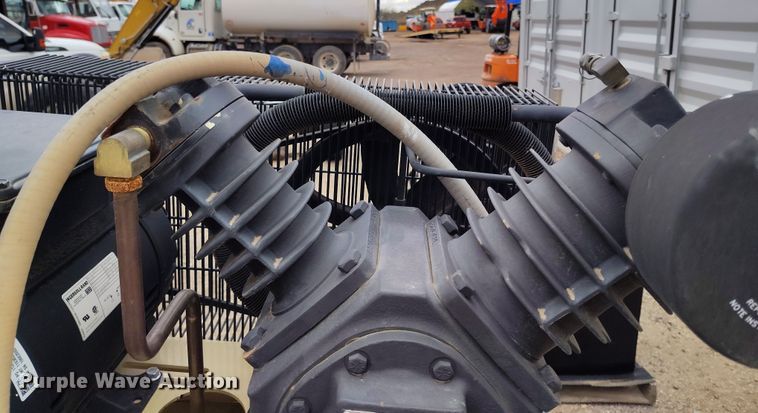 image for item EH0208 Ingersoll Rand  2475N7.5 TSC air compressor