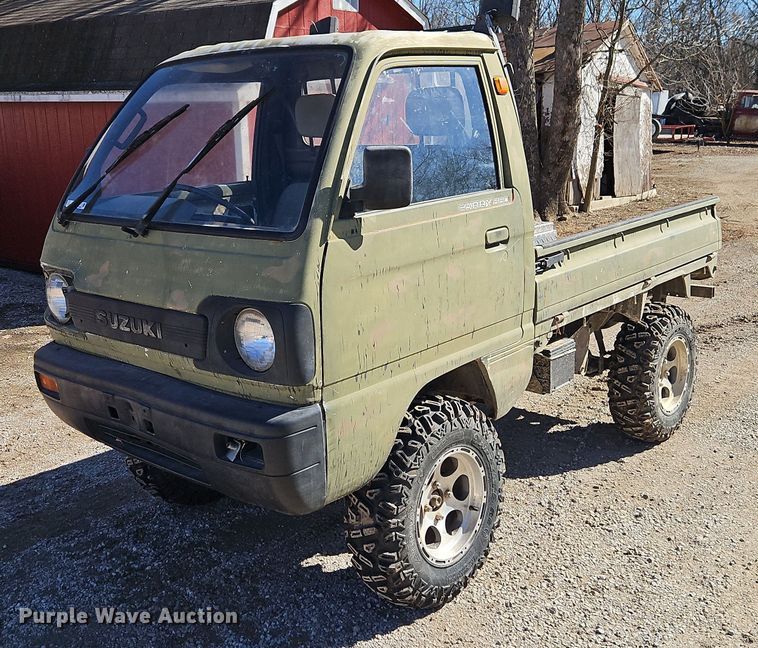 image for item EI8841 Suzuki M-DB51T mini truck
