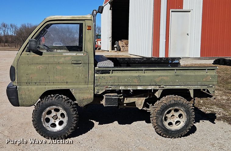 image for item EI8841 Suzuki M-DB51T mini truck