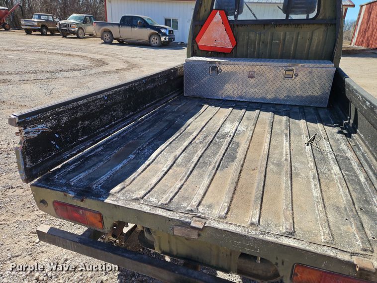 image for item EI8841 Suzuki M-DB51T mini truck