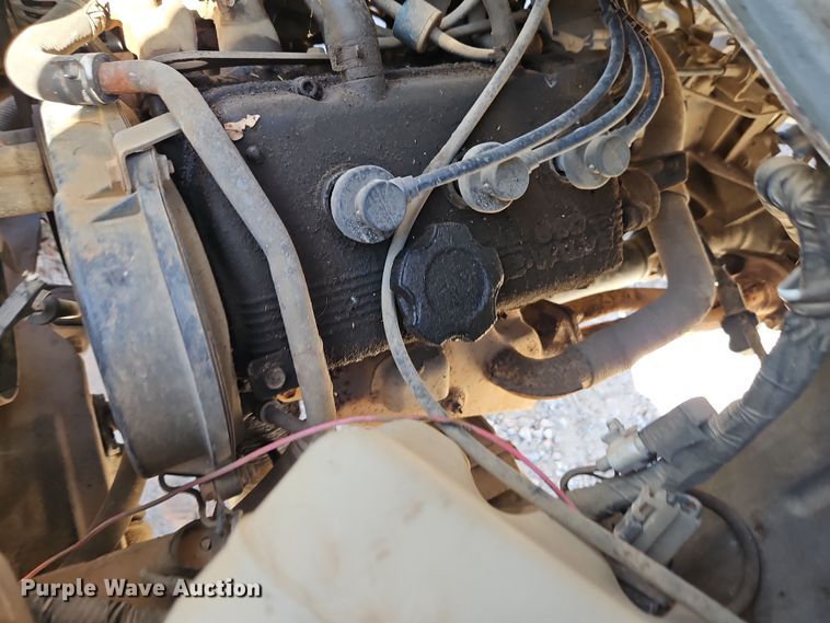 image for item EI8841 Suzuki M-DB51T mini truck