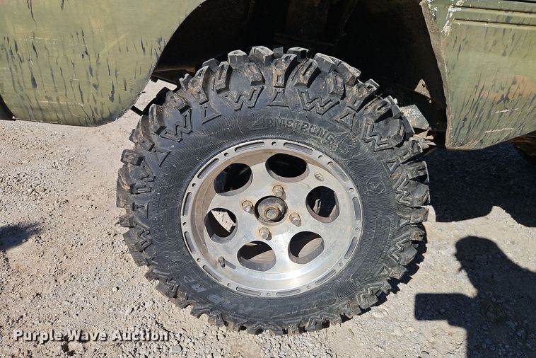 image for item EI8841 Suzuki M-DB51T mini truck