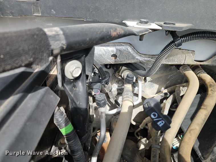 image for item EI8855 2018 Chevrolet Silverado 2500HD Double Cab pickup truck