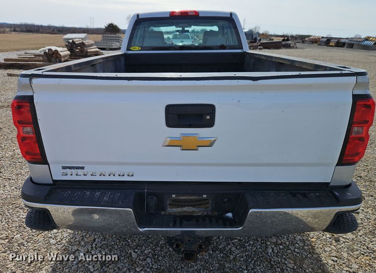 image for item EI8856 2015 Chevrolet Silverado 2500HD Double Cab pickup truck