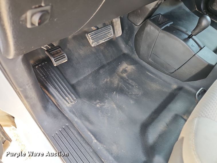 image for item EI8857 2016 Chevrolet Silverado 2500HD Double Cab pickup truck