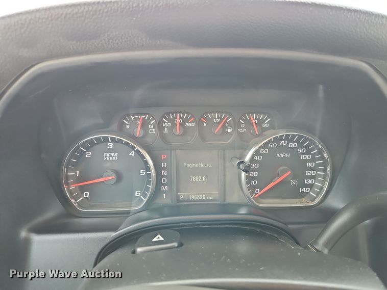 image for item EI8857 2016 Chevrolet Silverado 2500HD Double Cab pickup truck