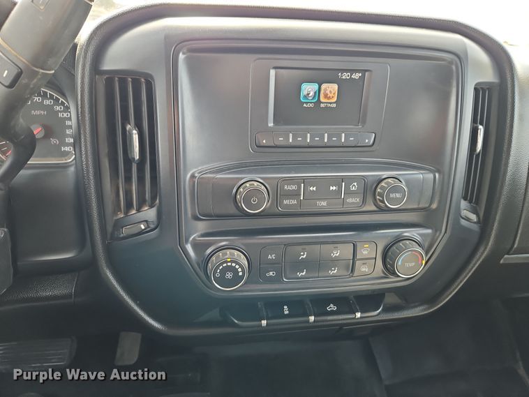 image for item EI8857 2016 Chevrolet Silverado 2500HD Double Cab pickup truck