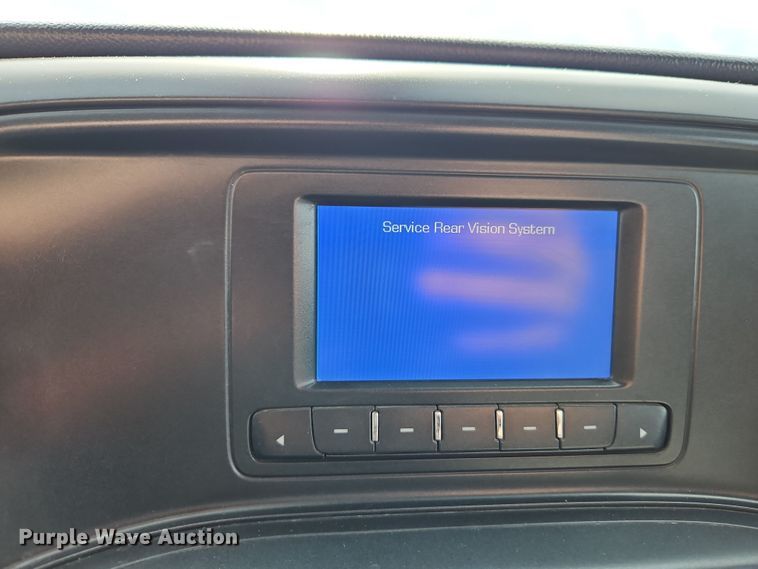 image for item EI8857 2016 Chevrolet Silverado 2500HD Double Cab pickup truck