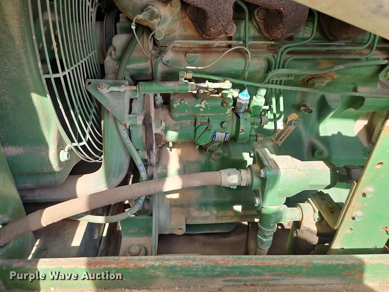 image for item EI8858 Sullair air compressor