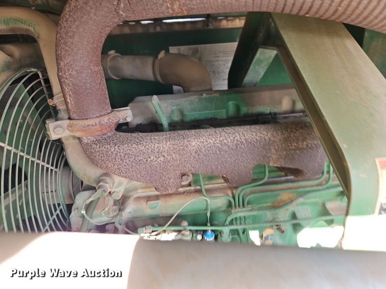 image for item EI8858 Sullair air compressor