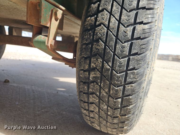 image for item EI8858 Sullair air compressor