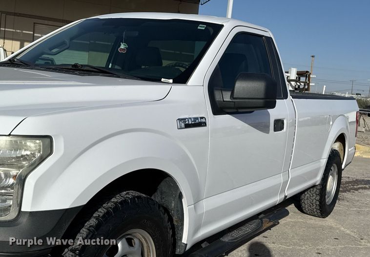 image for item EJ3499 2016 Ford F150 pickup truck