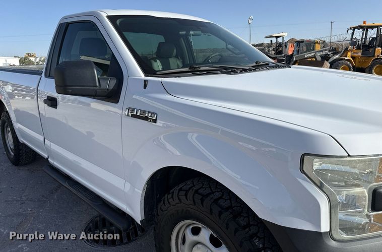 image for item EJ3499 2016 Ford F150 pickup truck