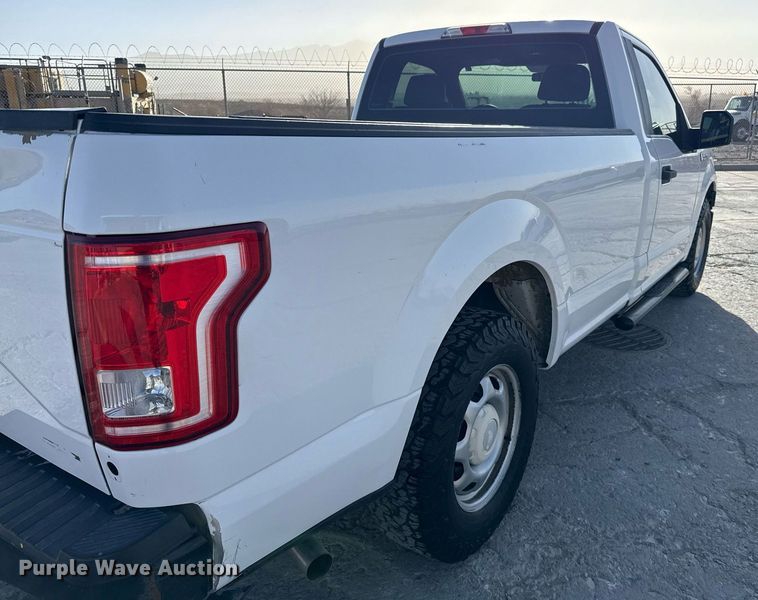 image for item EJ3499 2016 Ford F150 pickup truck