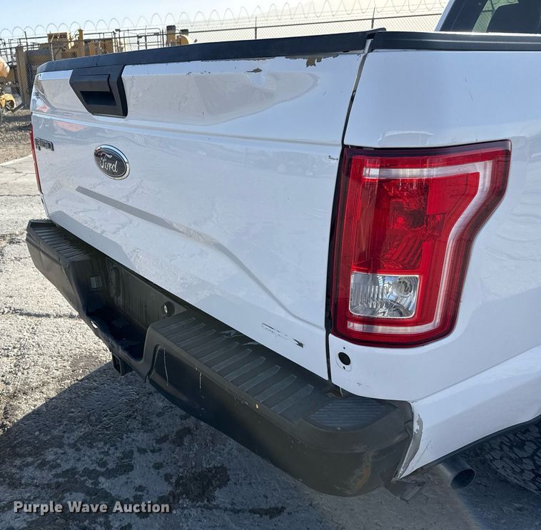 image for item EJ3499 2016 Ford F150 pickup truck