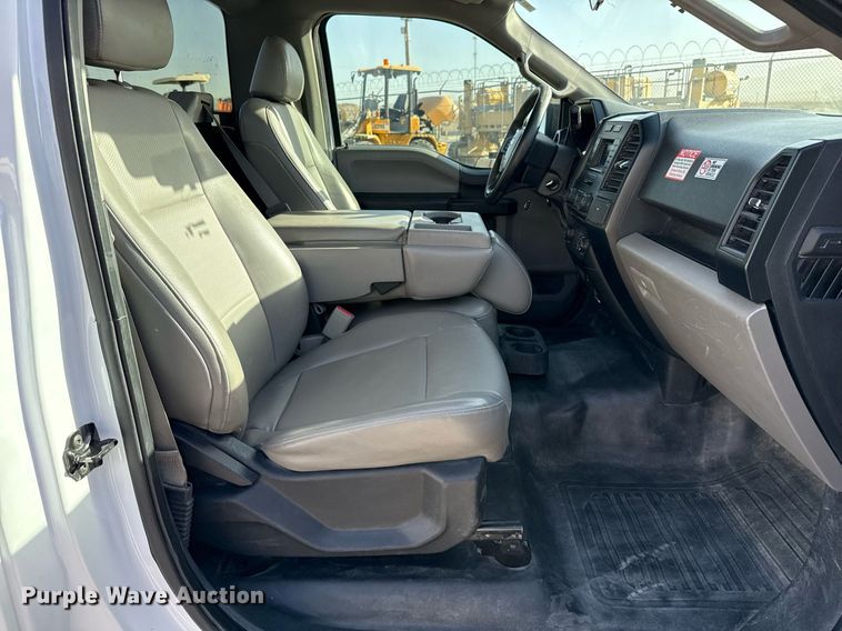 image for item EJ3499 2016 Ford F150 pickup truck