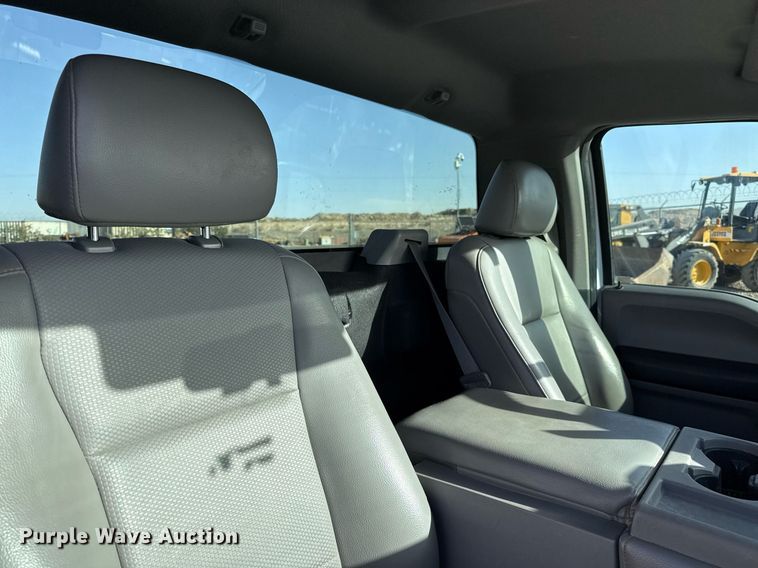 image for item EJ3499 2016 Ford F150 pickup truck