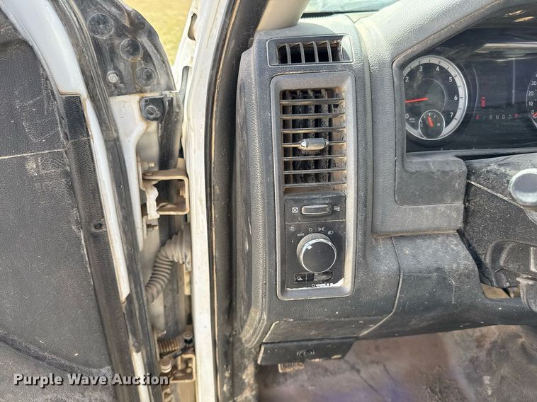 image for item EJ3505 2016 Dodge Ram 1500 pickup truck