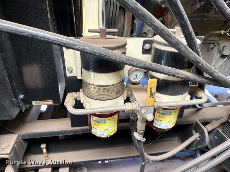 image for item EJ3519 2003 Generac MD0600 generator