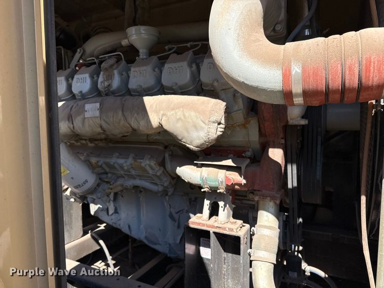 image for item EJ3519 2003 Generac MD0600 generator