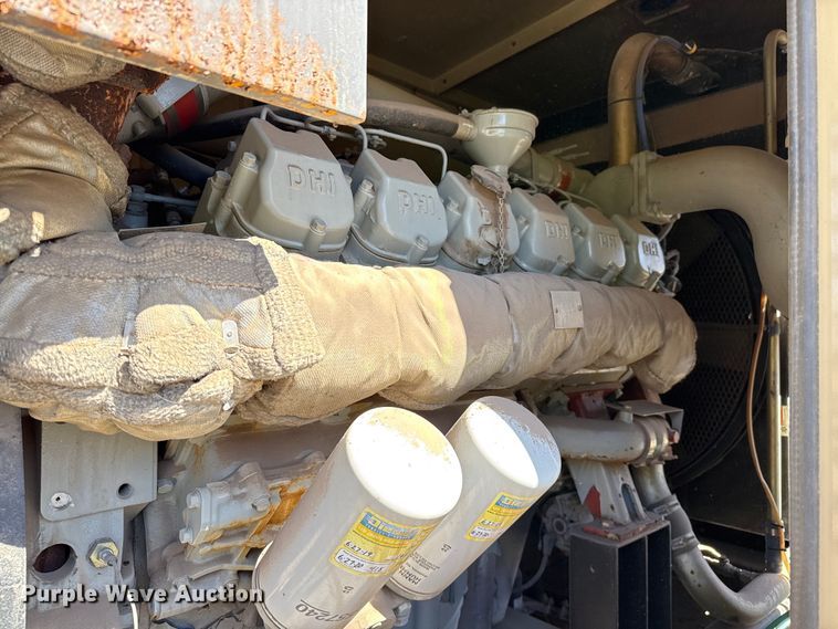 image for item EJ3519 2003 Generac MD0600 generator