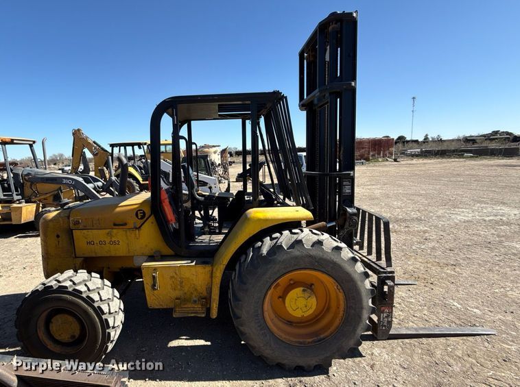 image for item EJ3520 2005 JCB 930 forklift