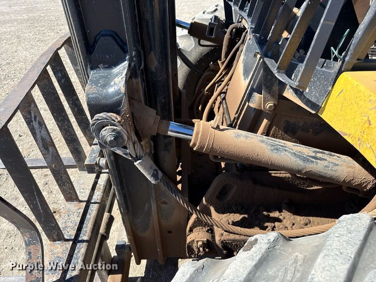 image for item EJ3520 2005 JCB 930 forklift