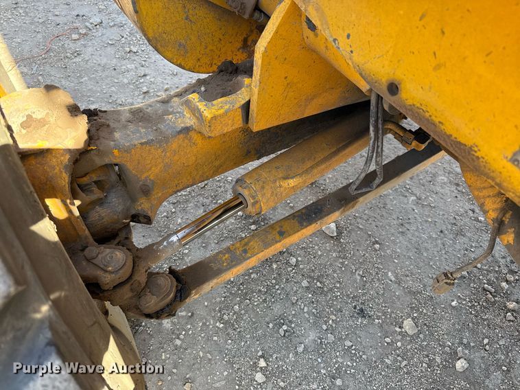 image for item EJ3520 2005 JCB 930 forklift