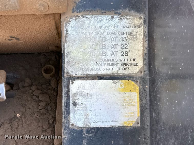 image for item EJ3520 2005 JCB 930 forklift